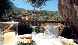 La Residencia, Spain